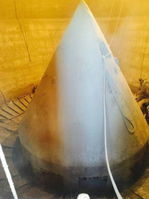 水泥庫(kù)清庫(kù)，清理鋼板倉(cāng)