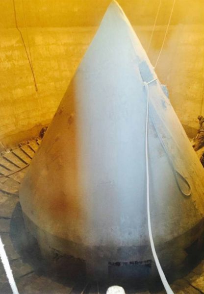 水泥庫(kù)清庫(kù)，清理鋼板倉(cāng)